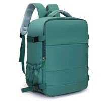 Handgepäck-Rucksack in Grün – Seitenansicht